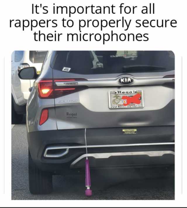 Its important for al rappers to properly secure their microphones Regal KIN Reaa le PrreCAND Com CA