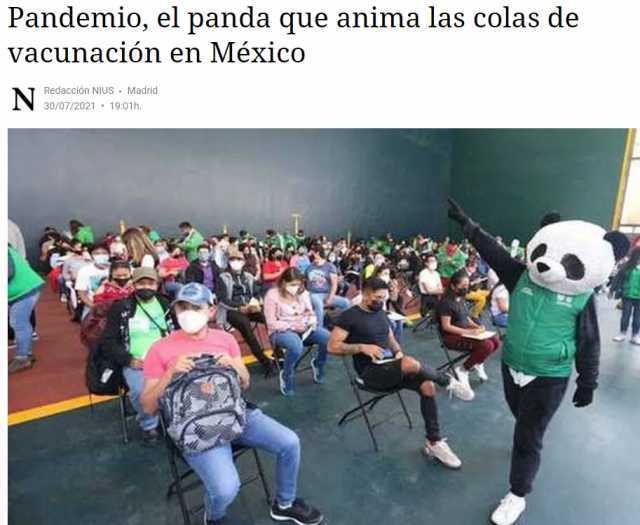 Pandemio el panda que anima las colas de vacunación en México TRedacción NIUS Madrid N 30/07/2021 1901h.