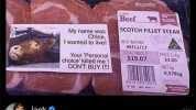 Would yall still eat this My name was Chloe I wanted to livel Your Personal choice killed me ! DONT BUY ITI jack @freemerq1 @scooby Becf SCoTCH FILLET STEAK like those coca-cola bottles BEST BEFORE 09/11/17 TOTALPÄCKS $19.07 ta x